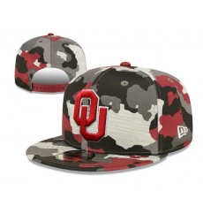 NCAA Snapback Cap 005 NCAA Snapback Cap 005
