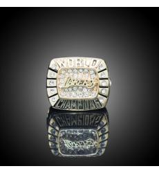 NBA Los Angeles Lakers 2000 Championship Ring NBA Los Angeles Lakers 2000 Championship Ring