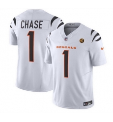 Men Cincinnati Bengals 1 Ja 27Marr Chase White 2023 F U S E With John Madden Patch Vapor Limited Stitched Football Jersey Men Cincinnati Bengals 1 Ja 27Marr Chase White 2023 F U S E With John Madden Patch Vapor Limited Stitched Football Jersey