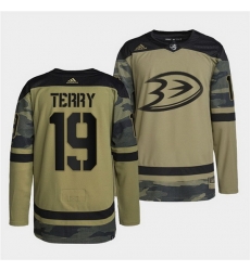 Men Anaheim Ducks 19 Troy Terry 2022 Camo Military Appreciation Night Stitched jersey Men Anaheim Ducks 19 Troy Terry 2022 Camo Military Appreciation Night Stitched jersey
