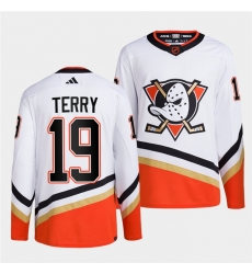 Men Anaheim Ducks 19 Troy Terry White 2022 23 Reverse Retro Stitched Jersey Men Anaheim Ducks 19 Troy Terry White 2022 23 Reverse Retro Stitched Jersey
