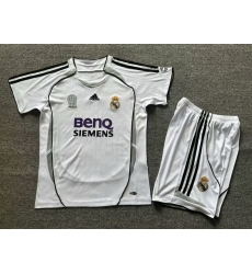 Youth Retro Soccer Jerseys Real Madrid CF White 06 07 Youth Retro Soccer Jerseys Real Madrid CF White 06 07